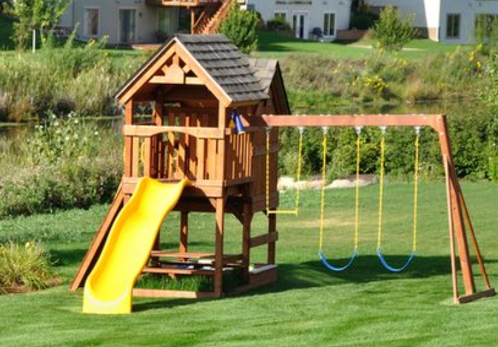 Millbrook Farms HOA in Emmaus, PA