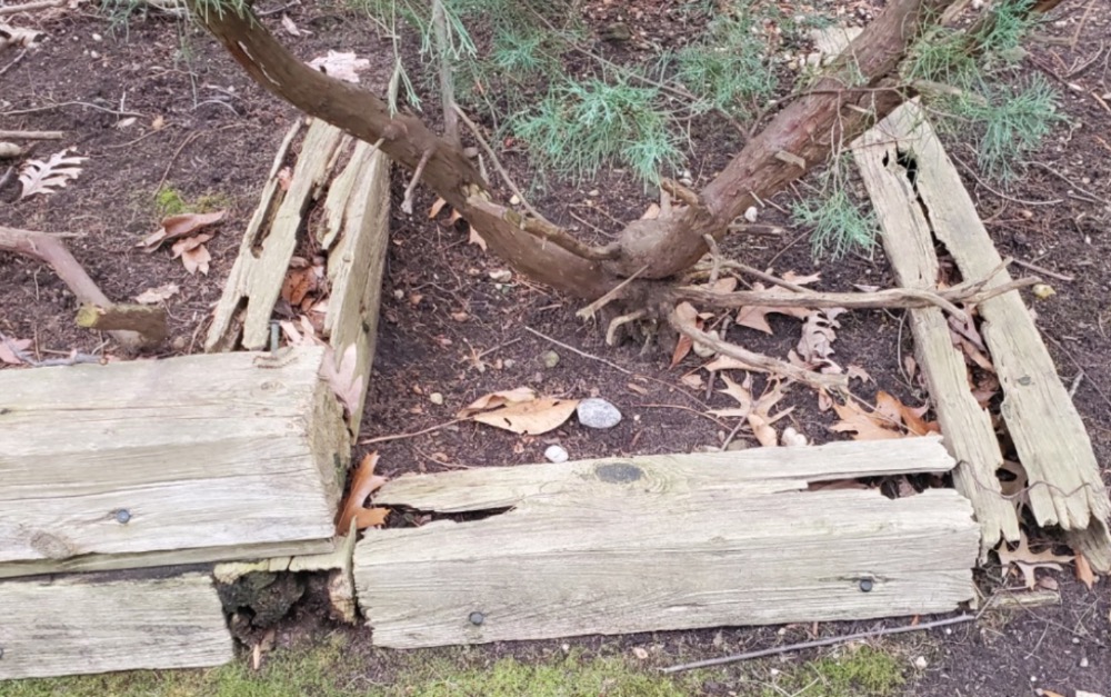 Estates II Residents Club Community in Manhasset, NY