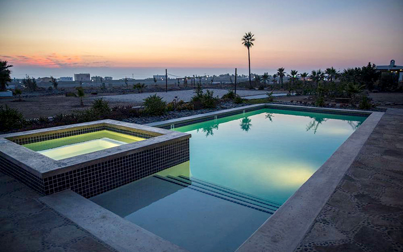 Villas pool and spa